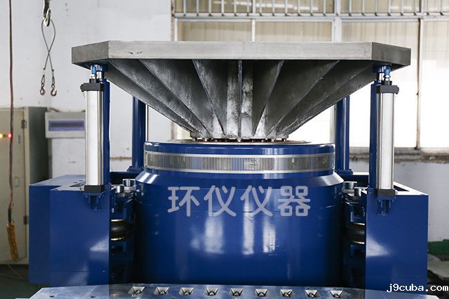 通信用磷酸铁锂电池组振动试验(图1) 机械电动振动台