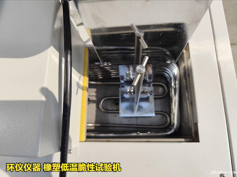 橡塑低温脆性试验机(图4)