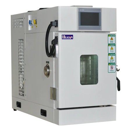 江阴桌上型恒温恒湿试验箱生产厂（小型恒温恒湿箱厂商）(图1)