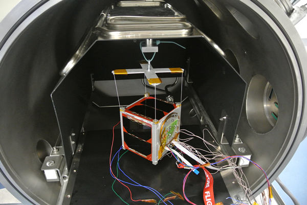 热真空试验箱(图3)