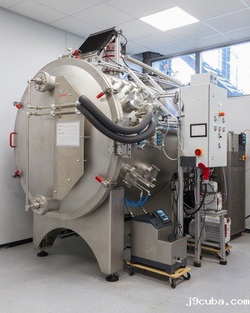 空间热真空试验舱在航天器元器件的应用(图1)